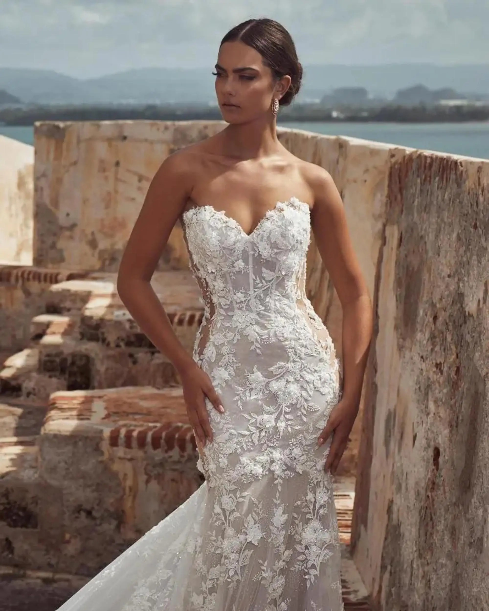 Extraordinaire Picks To Our Brides: Top 5 Dresses From Our Exquisite Line! Image