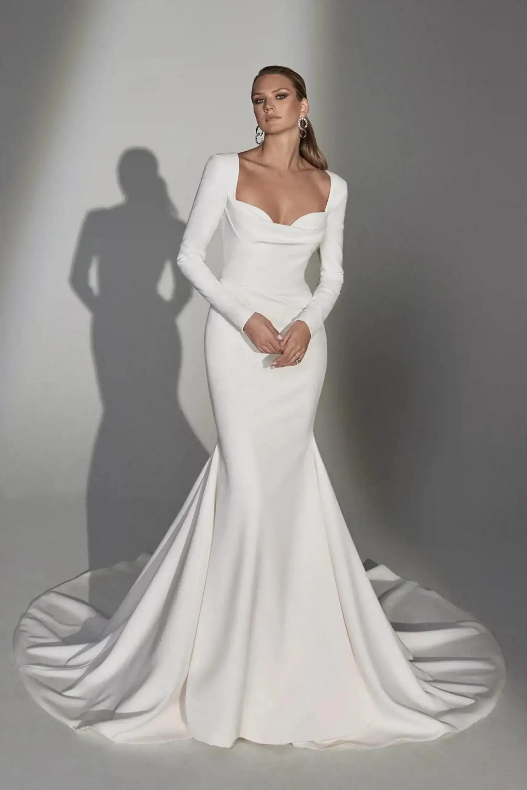 Achieve the Perfect Bridal Look with Justin Alexander Wedding Gowns Image
