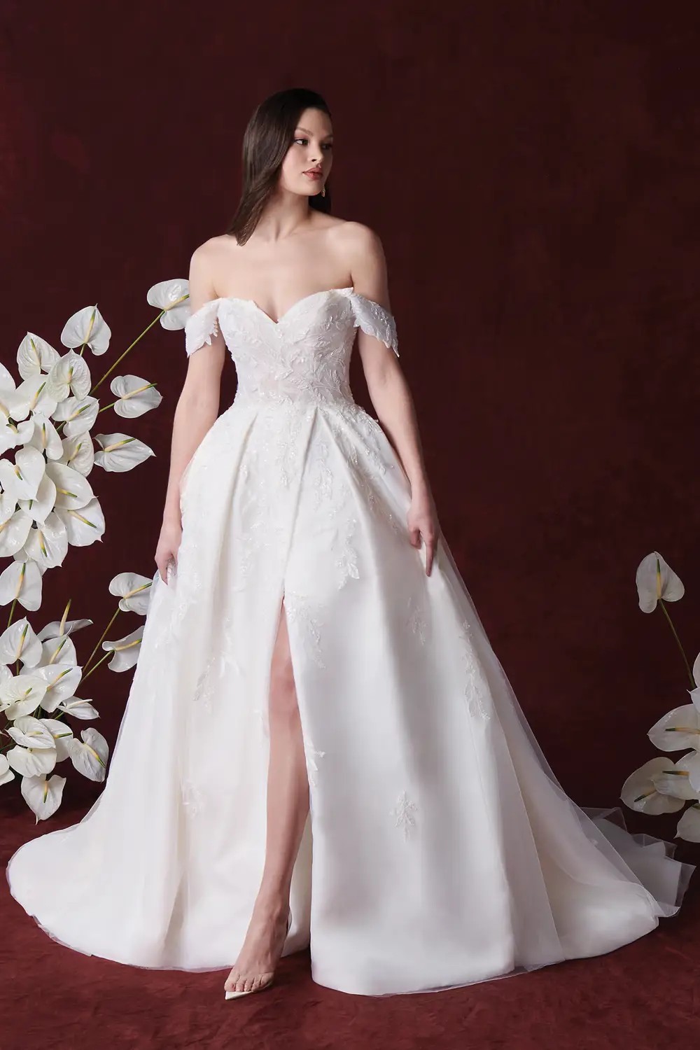 Justin Alexander Spring Summer 2024 Bridal Dresses Bridal Extraordinaire   E224b3a0 Fcc1 40f3 863a F6351bced040.webp